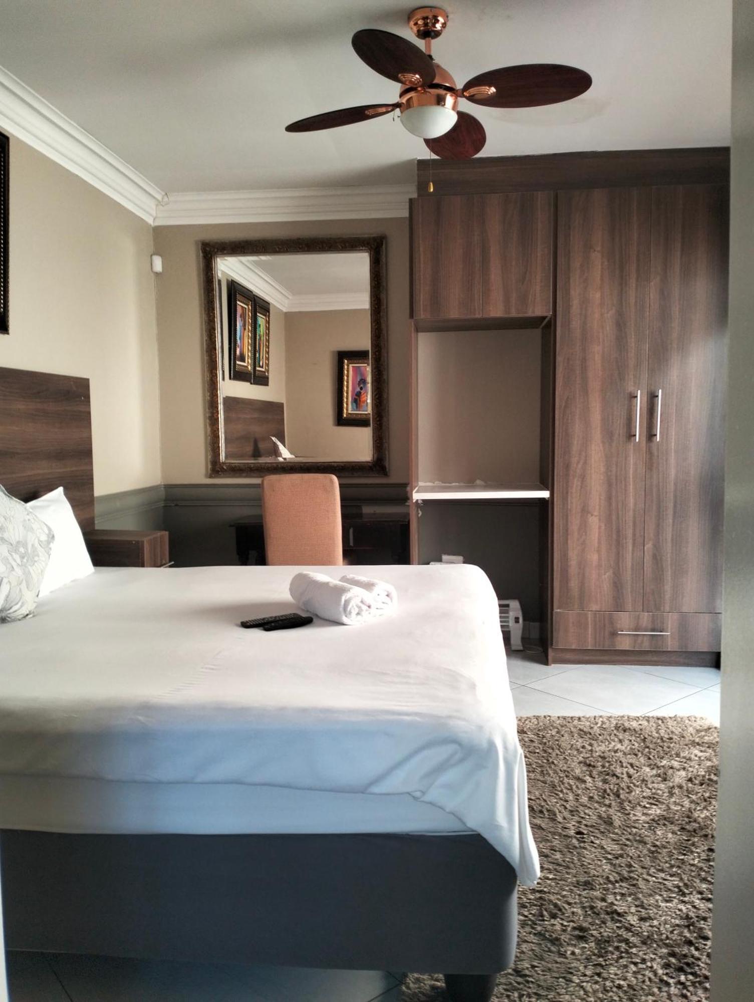 Sunrise Boutique Hotel Witbank Eksteriør bilde