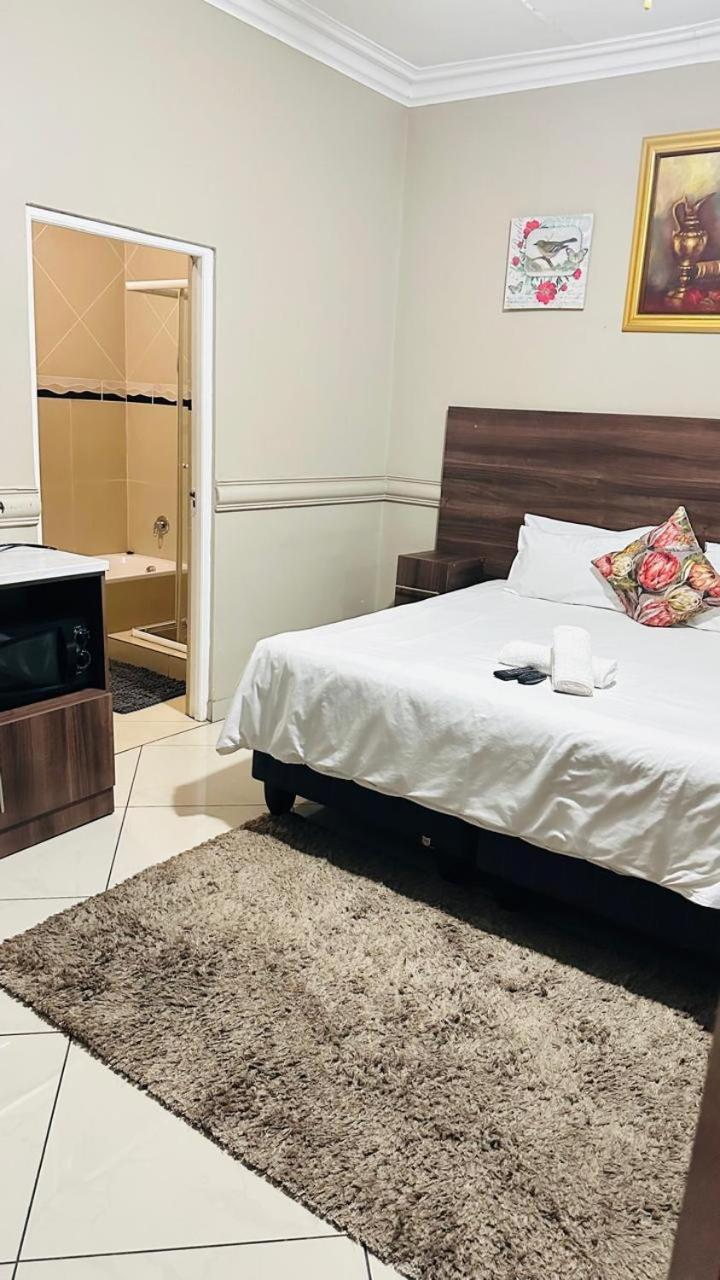 Sunrise Boutique Hotel Witbank Eksteriør bilde
